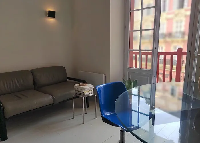 Apartment With Balcony 2 Steps From The *